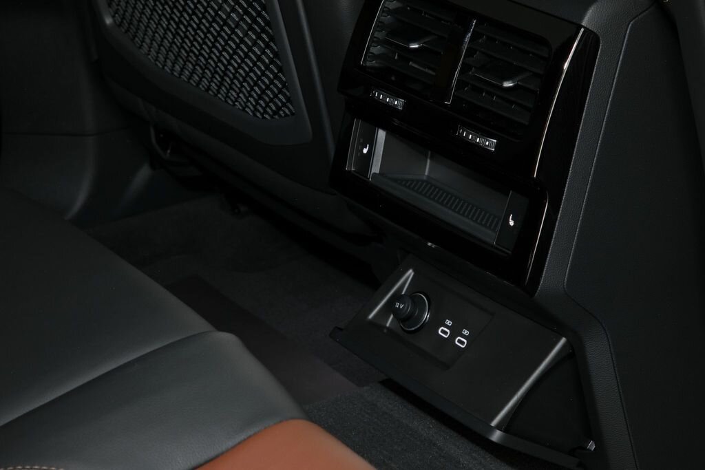 Volkswagen Touareg SUV / Terénní 3,0 l 210 kw