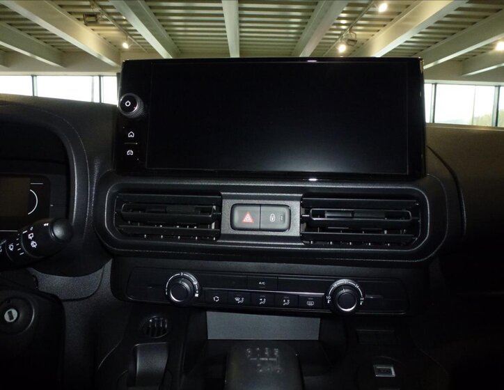 Citroën Berlingo MPV 1,5 l 75 kw