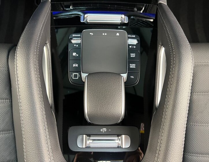 Mercedes-Benz GLS 28