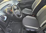 Toyota Aygo 8