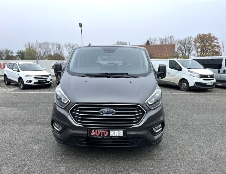 Ford Tourneo Custom Kombi 2,0 l 136 kw