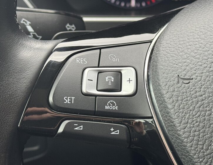 Volkswagen Tiguan SUV / Terénní 2,0 l 132 kw