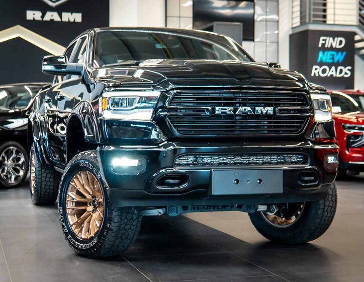 Dodge RAM Pick-up 5,7 l 291 kw