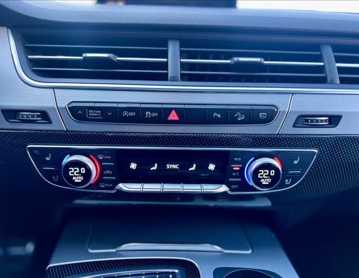 Audi SQ7 SUV / Terénní 4,0 l 320 kw