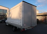 Mercedes-Benz Sprinter 4