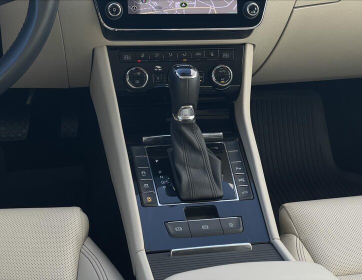 Škoda Superb Kombi 2,0 l 147 kw