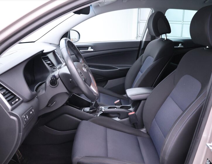 Hyundai Tucson SUV / Terénní 1,7 l 85 kw