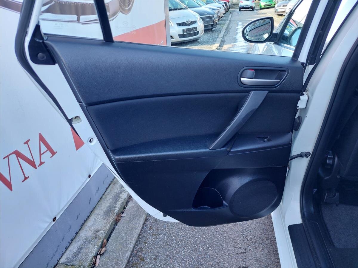 Mazda 3 Hatchback 1,6 l 77 kw