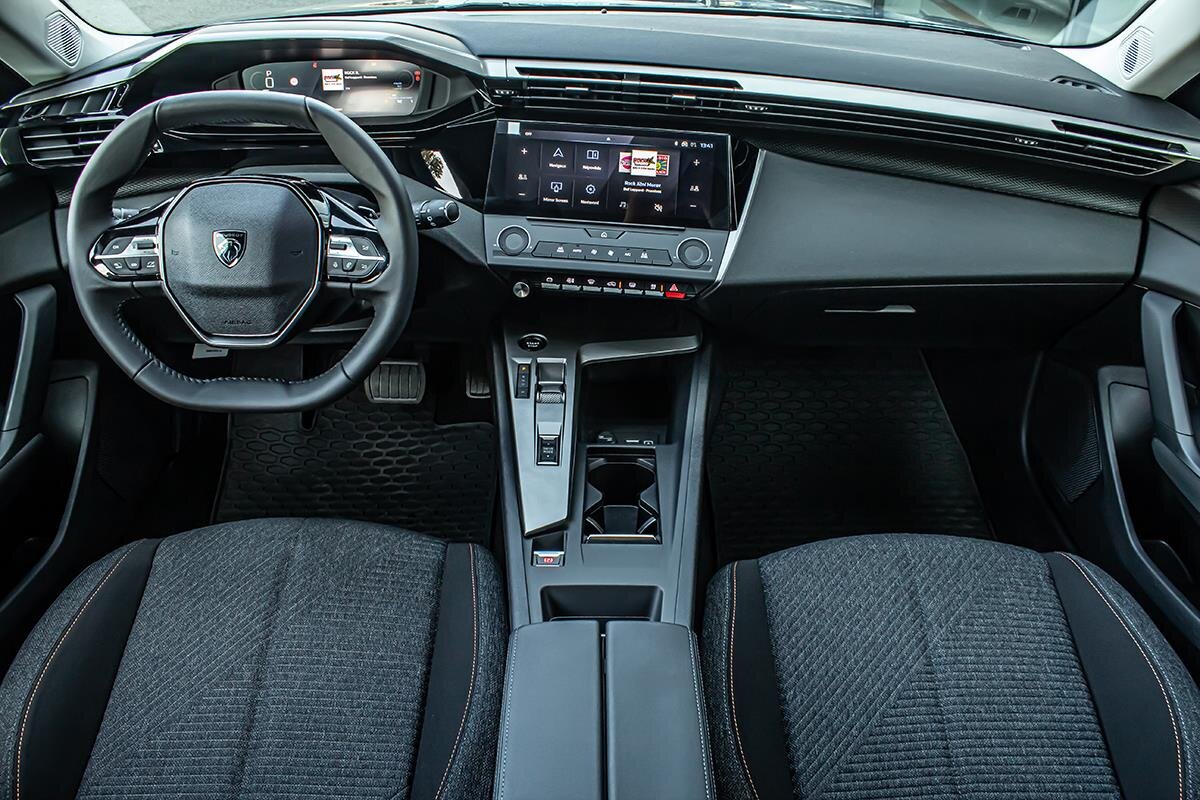 Peugeot 308 Kombi 1,2 l 107 kw