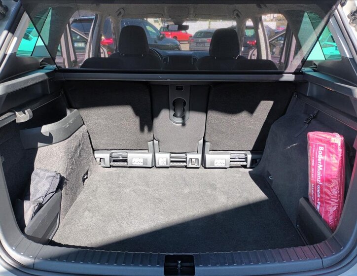 Škoda Karoq SUV / Terénní 2,0 l 110 kw