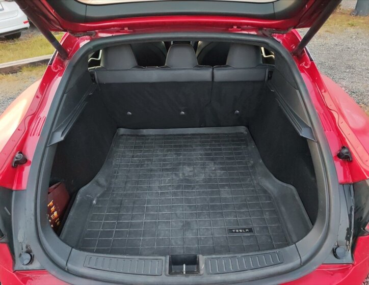 Tesla Model S Liftback 0,0 386 kw