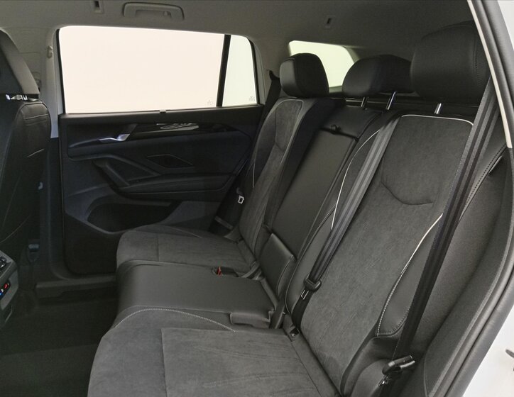 Volkswagen Tayron SUV 2,0 l 110 kw