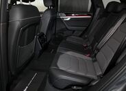 Volkswagen Touareg 15