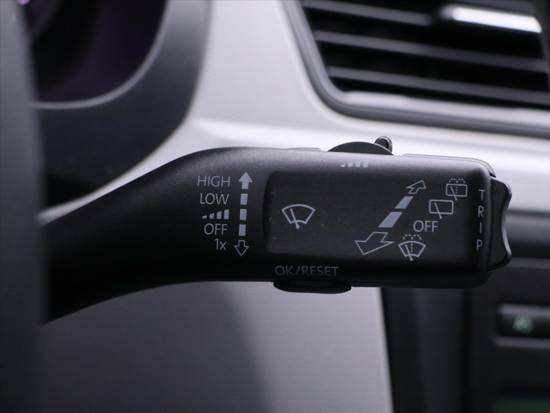 Škoda Rapid Liftback 1,2 l 77 kw