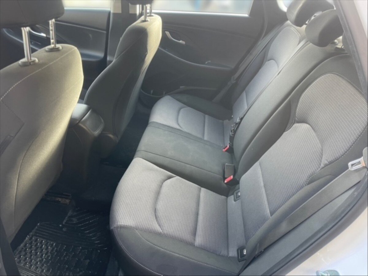 Hyundai i30 Kombi 998,0 88 kw