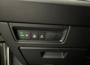 Volkswagen Touareg SUV / Terénní 4,0 l 310 kw