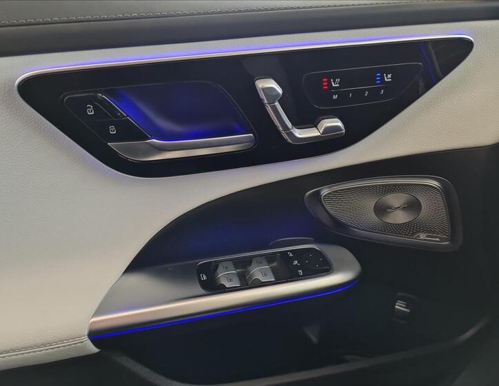 Mercedes-Benz Třídy C 12