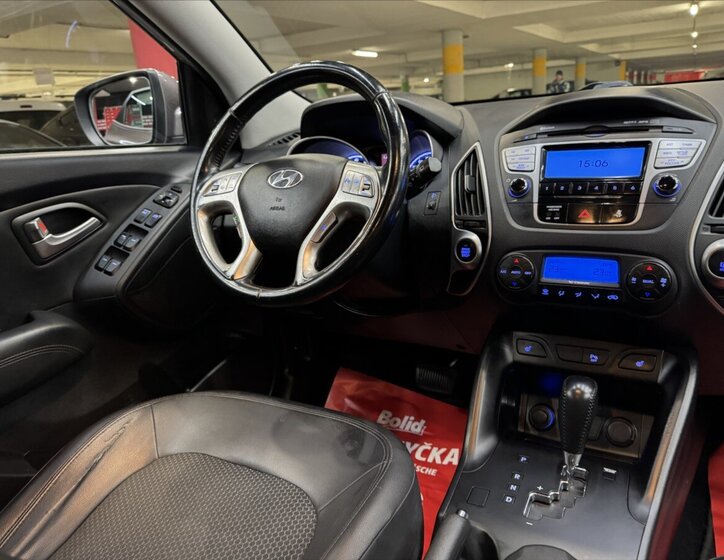 Hyundai ix35 25