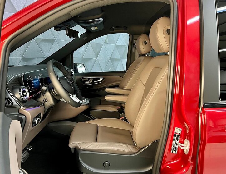 Mercedes-Benz Třídy V Kombi 2,0 l 174 kw