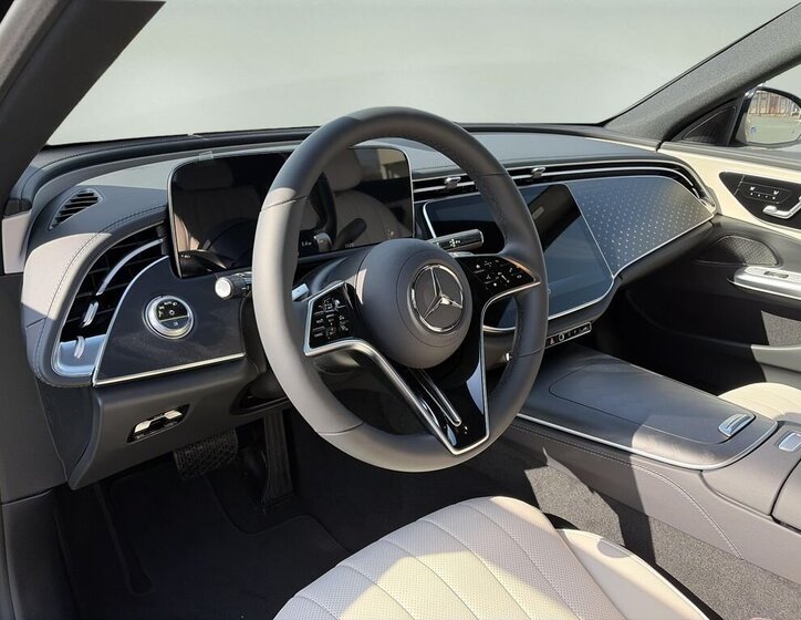 Mercedes-Benz Třídy E Sedan / Limuzína 2,0 l 145 kw