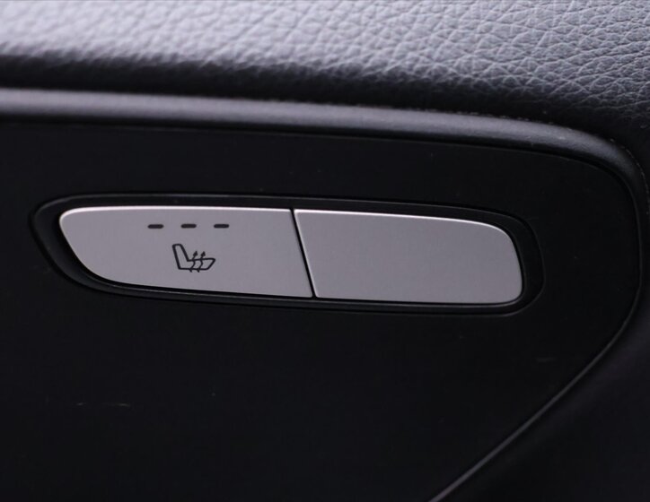 Mercedes-Benz Třídy V 25