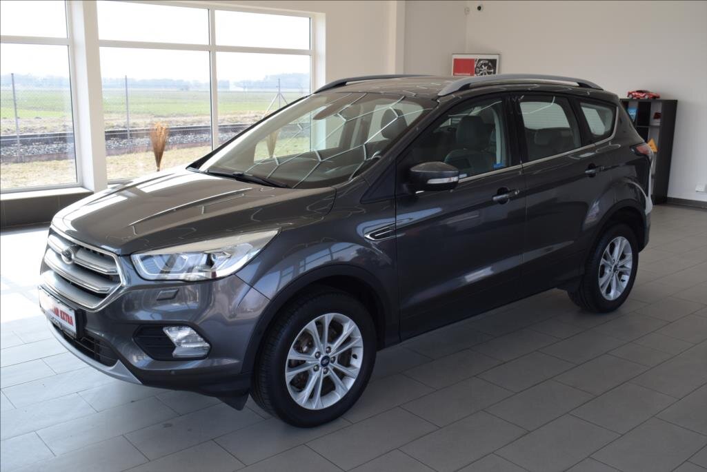 Ford Kuga SUV / Terénní 2,0 l 110 kw