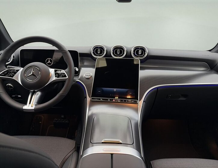 Mercedes-Benz GLC 11