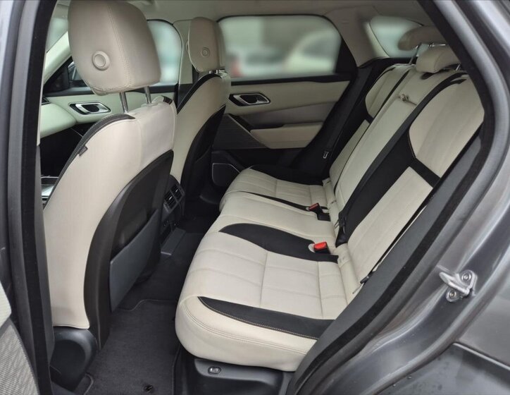 Land Rover Range Rover Velar 10