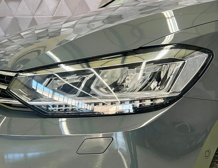 Volkswagen Touran Ostatní 2,0 l 110 kw