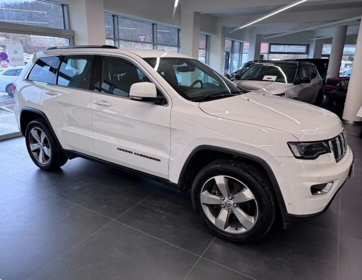 Jeep Grand Cherokee 2