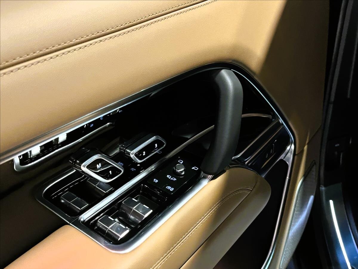 Land Rover Range Rover SUV / Terénní 3,0 l 258 kw