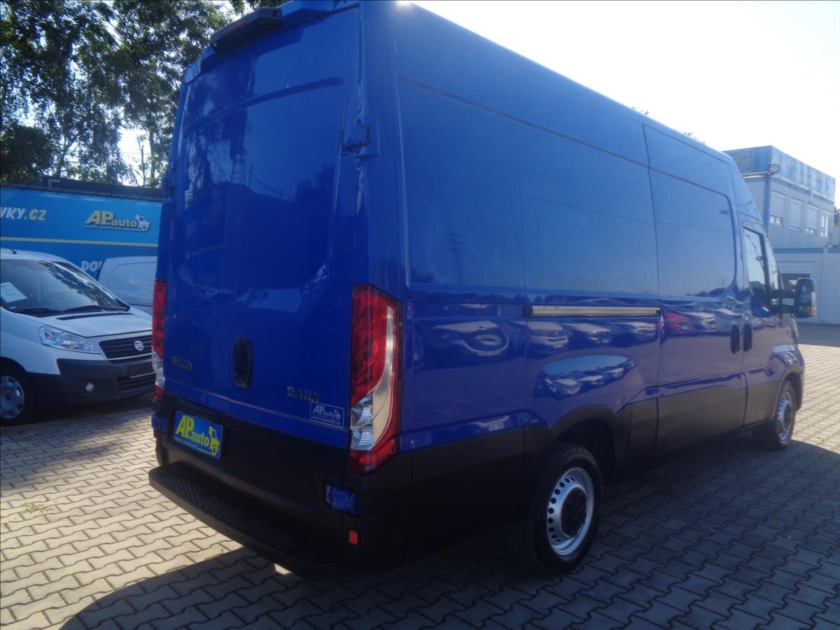 Iveco Daily Ostatní 2,3 l 107 kw