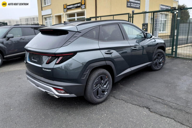 Hyundai Tucson SUV 1,6 l 110 kw