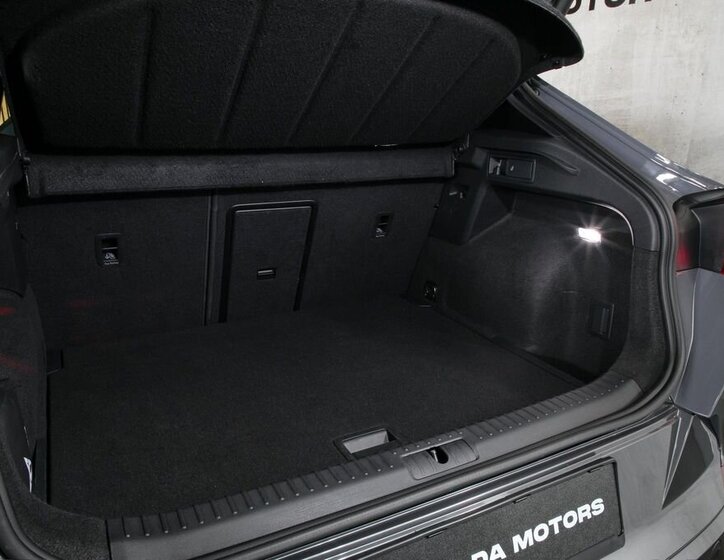 Cupra Formentor SUV / Terénní 2,0 l 140 kw