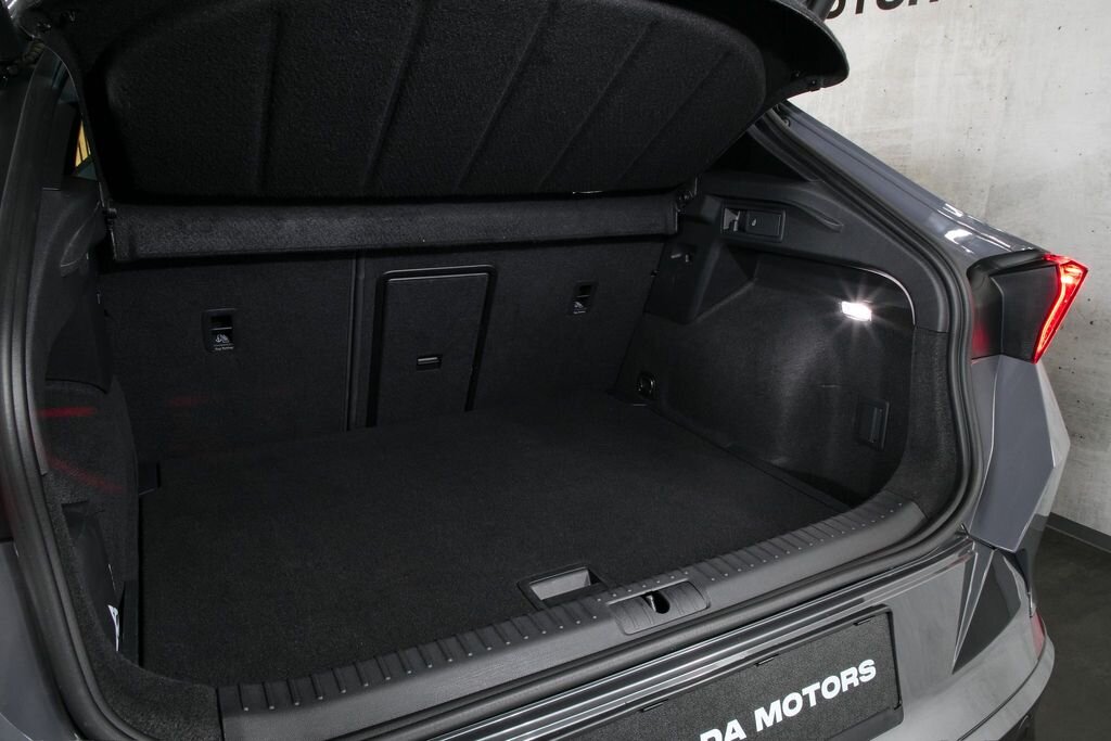 Cupra Formentor SUV / Terénní 2,0 l 140 kw