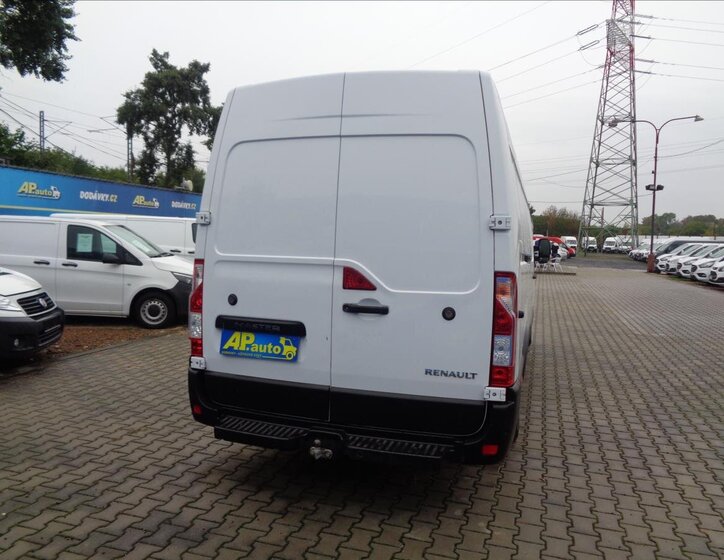 Renault Master Ostatní 2,3 l 107 kw