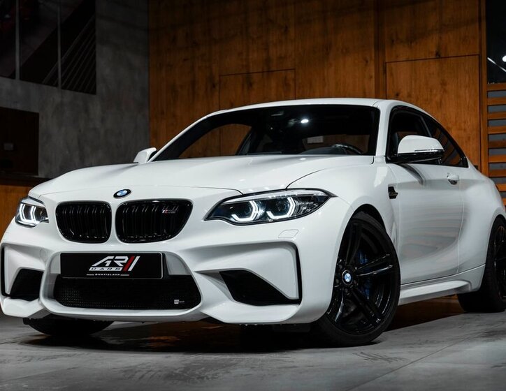 BMW M2 4