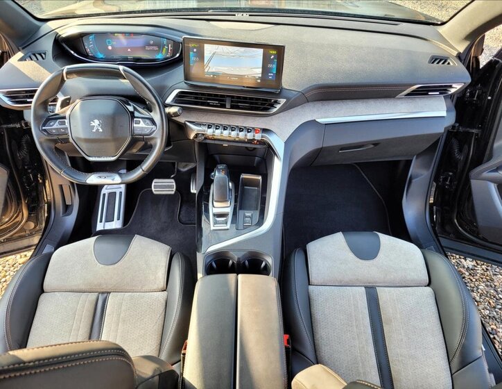 Peugeot 3008 SUV 1,6 l 133 kw