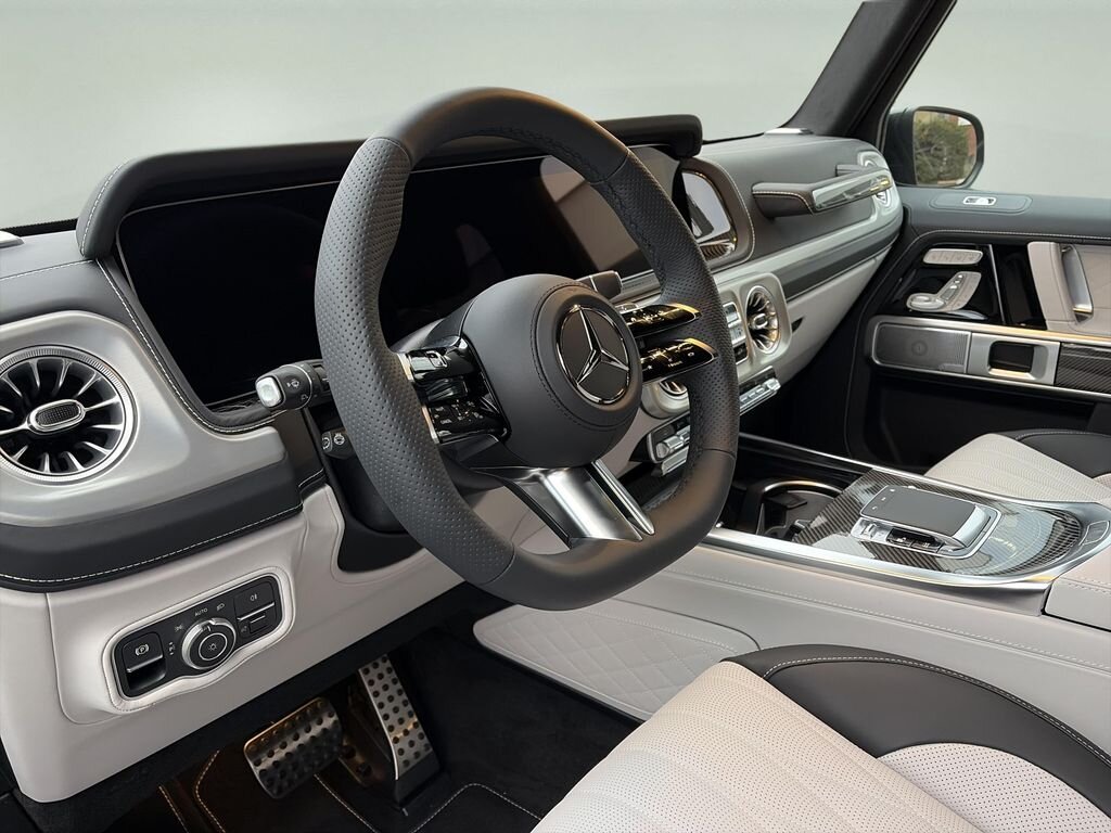 Mercedes-Benz Třídy G SUV 0,0 432 kw