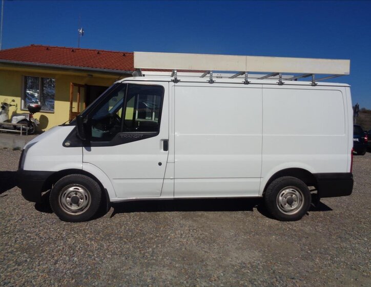 Ford Transit Skříň 2,2 l 74 kw