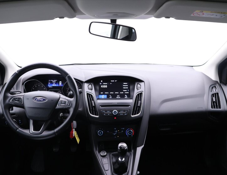 Ford Focus Kombi 999,0 92 kw