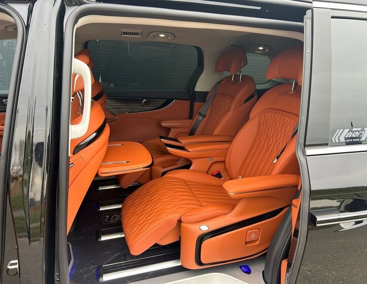 Dongfeng Ostatní MPV 1,5 l 255 kw