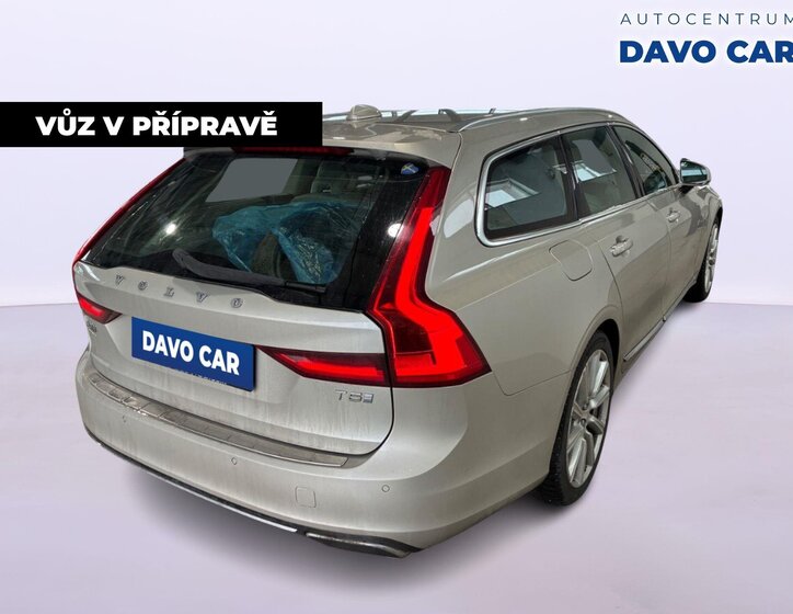 Volvo V90 Kombi 2,0 l 187 kw