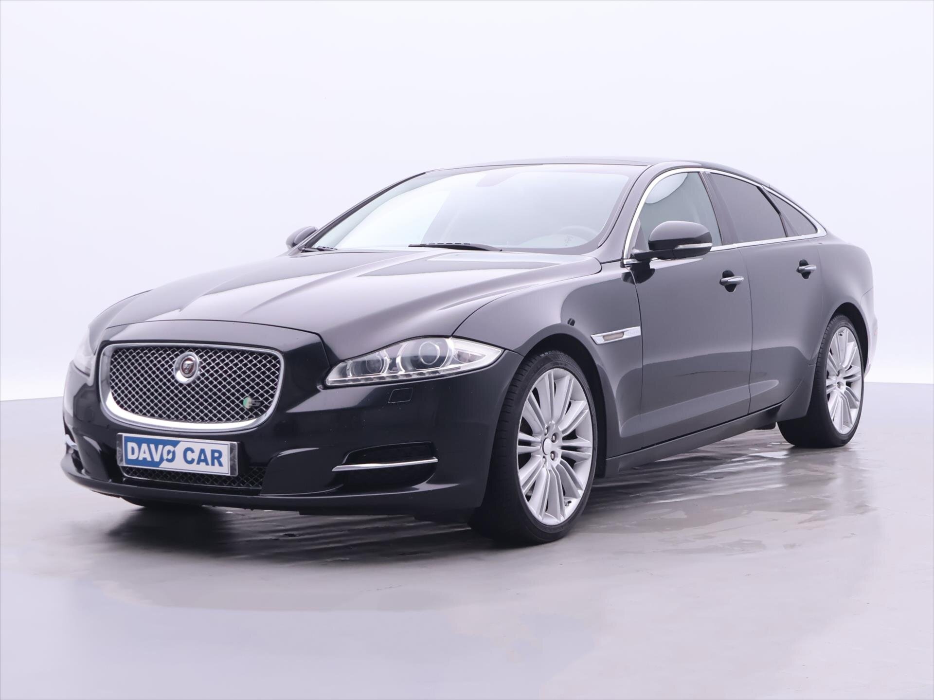 Jaguar XJ Sedan 3,0 l 202 kw