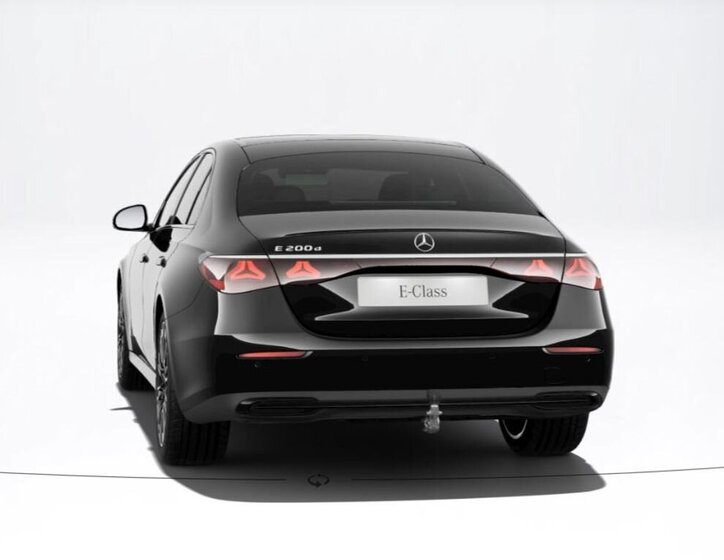 Mercedes-Benz Třídy E Sedan / Limuzína 2,0 l 137 kw