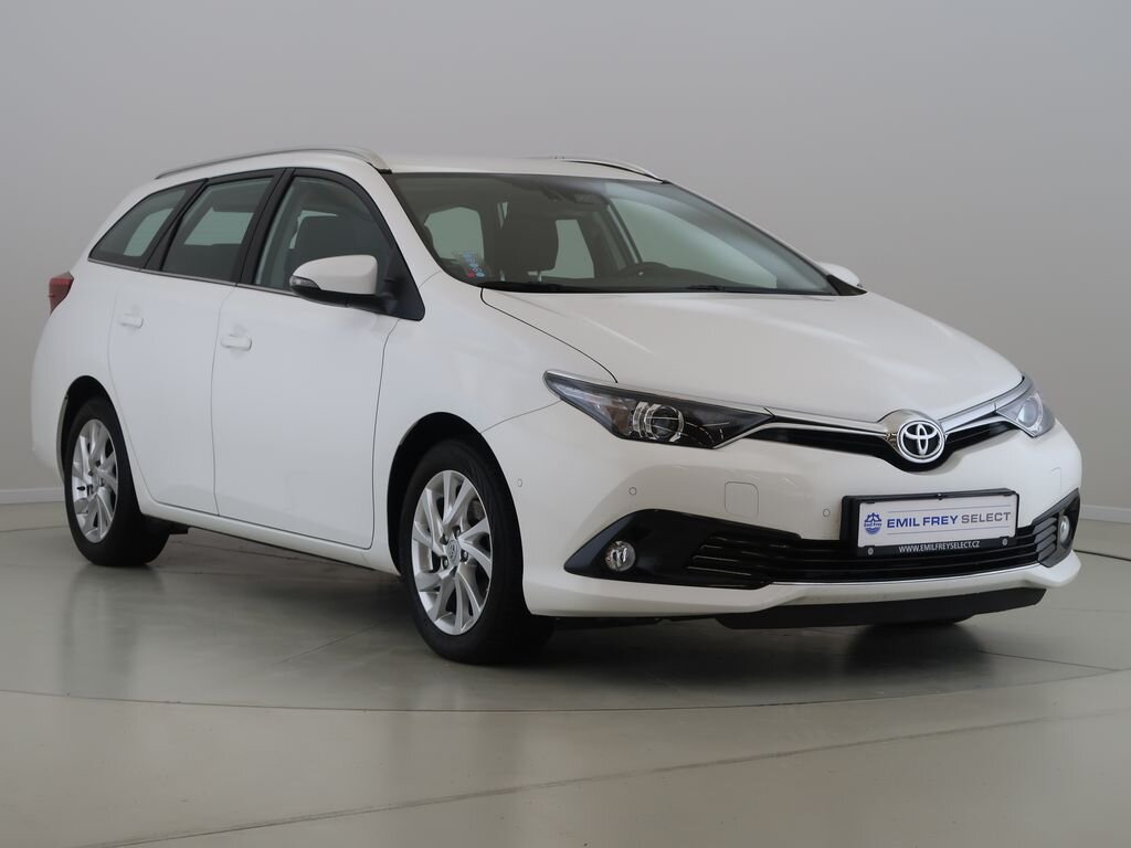 Toyota Auris Kombi 1,6 l 97 kw
