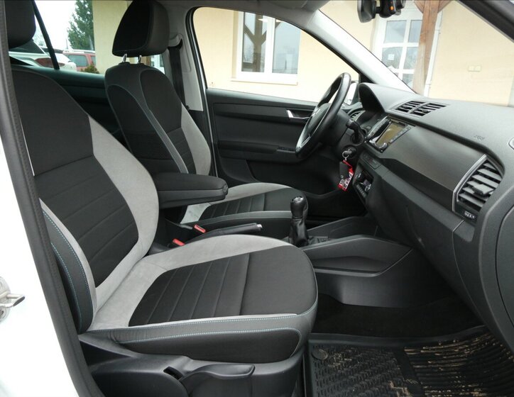 Škoda Fabia Hatchback 1,2 l 81 kw