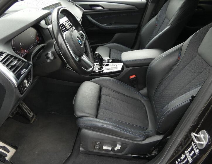 BMW X3 SUV / Terénní 2,0 l 140 kw