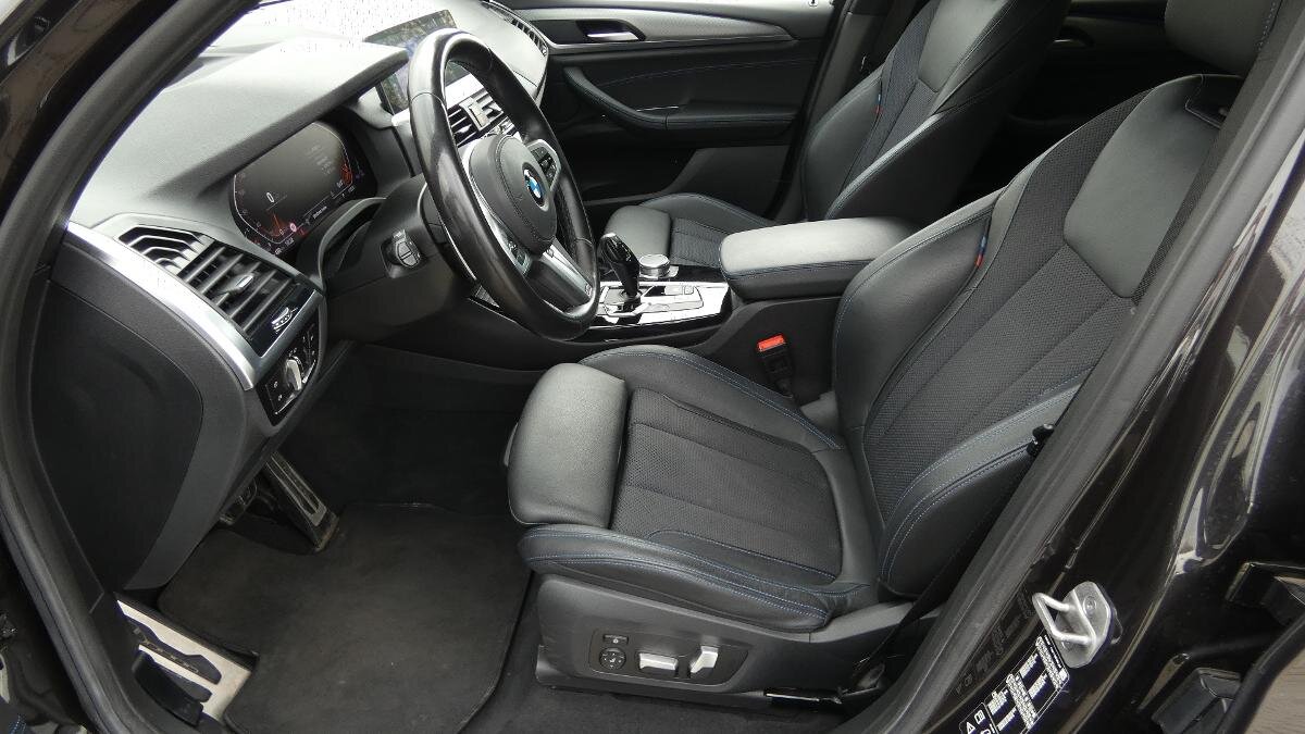 BMW X3 SUV / Terénní 2,0 l 140 kw