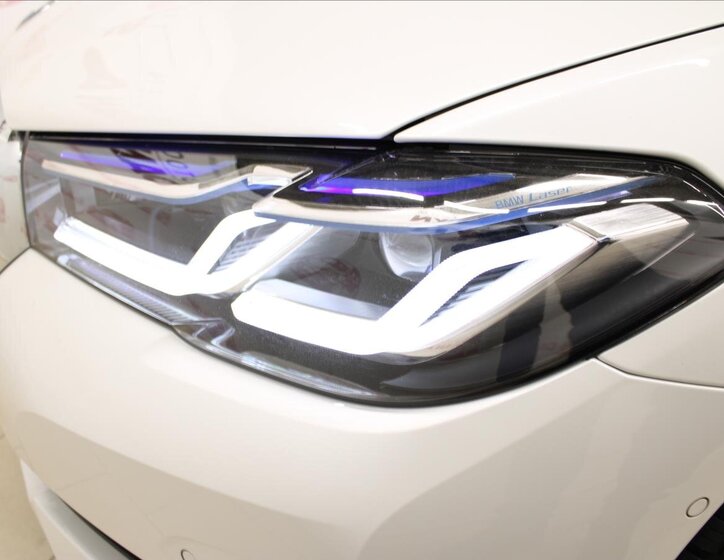 BMW Řada 5 Sedan / Limuzína 3,0 l 245 kw